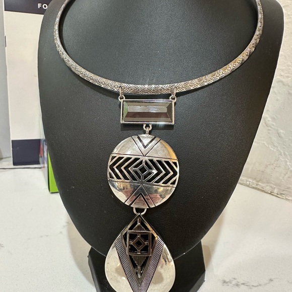 Everything - Picture 9 of 11